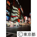夜も明るい秋葉原電気街
