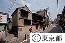本郷菊坂にある一葉ゆかりの質屋（伊勢屋）の土蔵