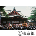 神田明神祭に集まった人々