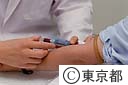 エイズの検査の採血