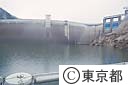 渇水の矢木沢ダム