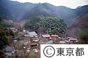 陣馬高原下の民家