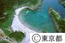 式根島泊港（空撮）