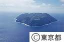 空から見る青ヶ島（空撮）