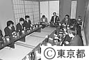 その月生まれの生徒を校長公舎に招いて、誕生会を開く