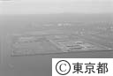 中央防波堤外側、ごみ処分場（空撮）