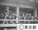美濃部新知事　都民にあいさつ