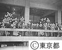 美濃部新知事　都民にあいさつ