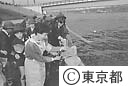 隅田川でコイやフナなど稚魚２万尾を放流
