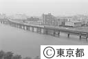 モノレールと首都高速道路
