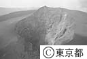 三原山山頂の火口
