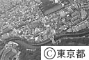文京区を流れる神田川（空撮）