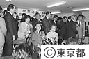 知事選挙、当選を祝う鈴木俊一氏