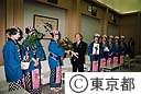 伊豆大島の椿まつりキャンペーン隊と鈴木知事面会