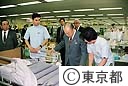 鈴木知事、社会福祉総合センター視察