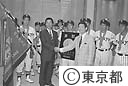 全国高等学校野球大会で優勝した帝京高校チームが知事を訪問