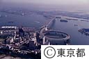 港区港南方向からのレインボーブリッジ
