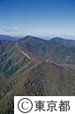雲取山へ至る山道
