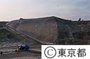 中防ノリ面と清掃車