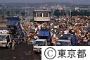 車から出される粗大ごみ