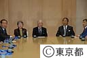 北朝鮮による拉致被害者家族等と石原知事との懇談