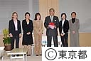 東京マラソン２００７女子ゲストランナー石原知事表敬
