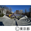 東京都慰霊堂の花壇