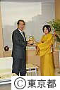 「黄八丈で銀座」の八丈島からの一行､が石原知事を訪問