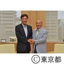 舛添知事と國定三条市長の面会