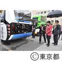 知事視察（燃料電池バス）