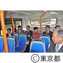 知事視察（燃料電池バス）